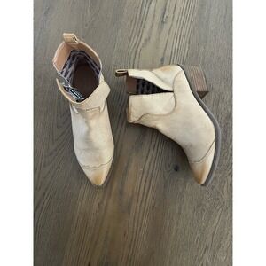 Code West Western Leather Tan Ankle Booties Size 7